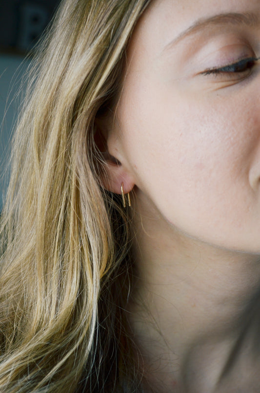 Arch Earrings